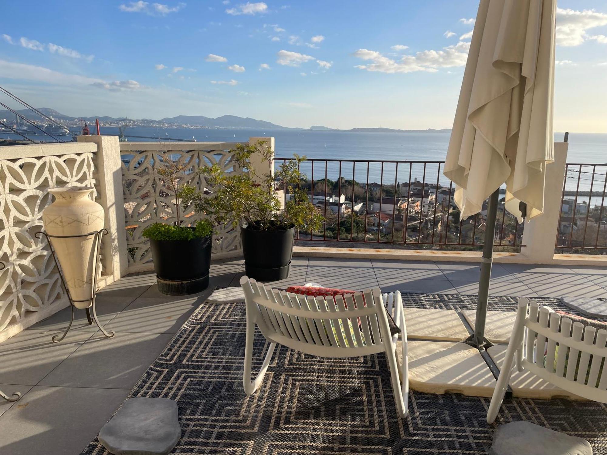 Superbe Terrasse Avec Vue Panoramique Sur La Mer 马赛 外观 照片
