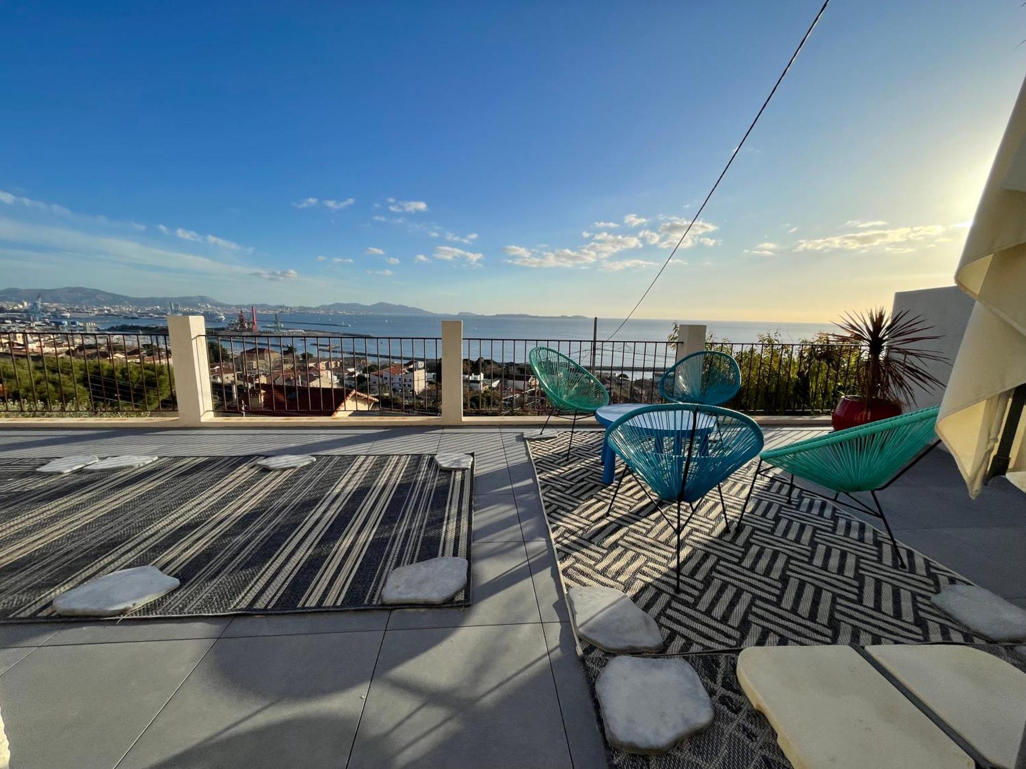 Superbe Terrasse Avec Vue Panoramique Sur La Mer 马赛 外观 照片