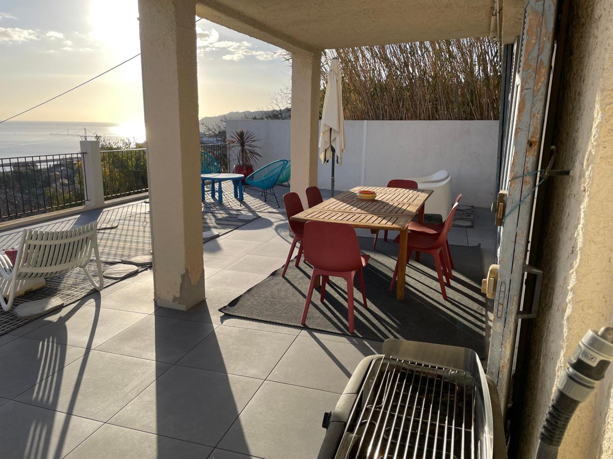 Superbe Terrasse Avec Vue Panoramique Sur La Mer 马赛 外观 照片